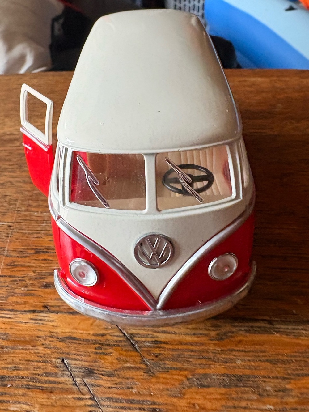 Vintage-Style Red and White VW Bus Decorative Sculpture 1965 T1